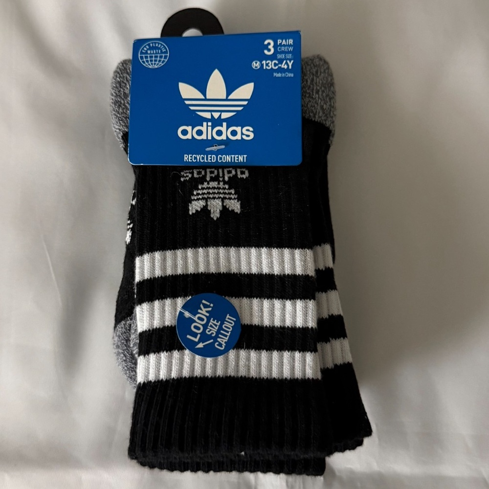 NWT Adidas 3p Youth Originals Roller 2.0 Crew Socks - Black & White